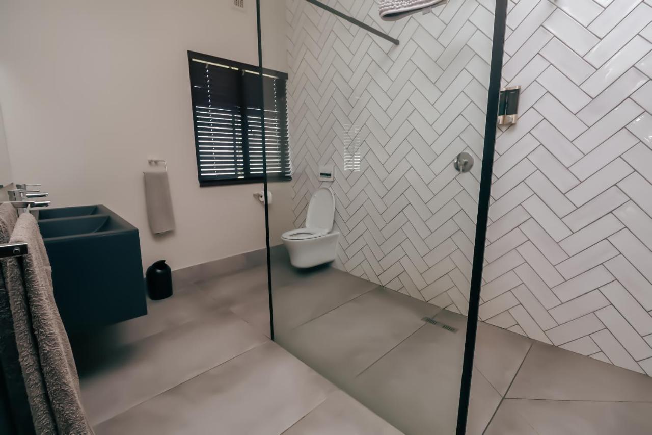 דורבן Ocean Rocks Villa, Umhlanga מראה חיצוני תמונה