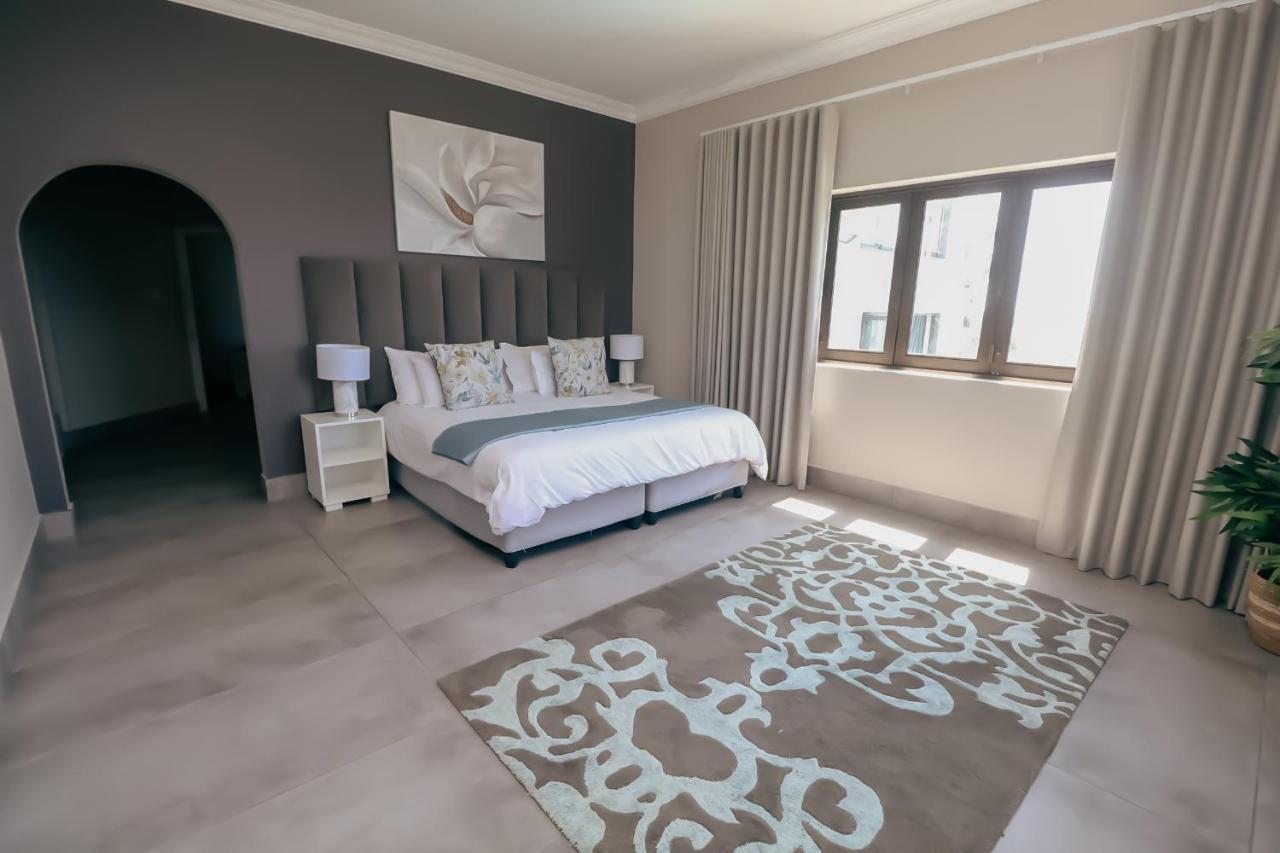דורבן Ocean Rocks Villa, Umhlanga מראה חיצוני תמונה