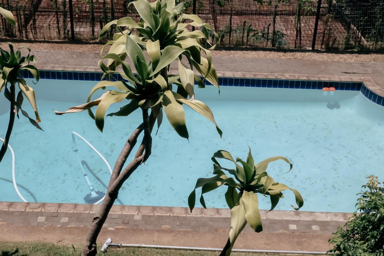 דורבן Ocean Rocks Villa, Umhlanga מראה חיצוני תמונה