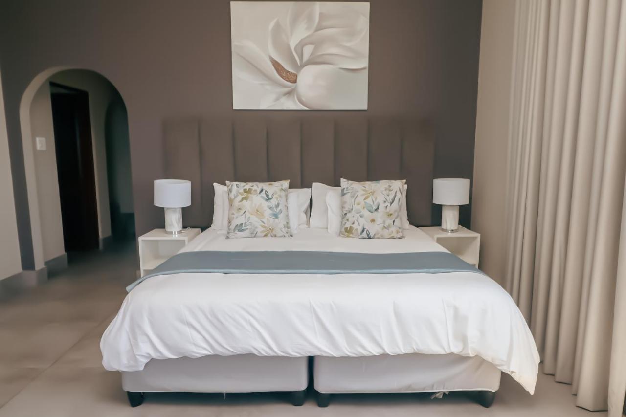 דורבן Ocean Rocks Villa, Umhlanga מראה חיצוני תמונה